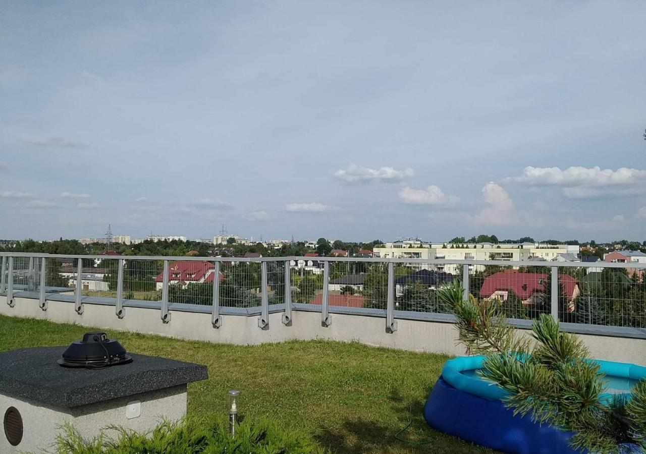 Sunny Penthouse With Roof Gardens Overlooking The Warsaw Palace Of Culture Pruszków Exterior foto